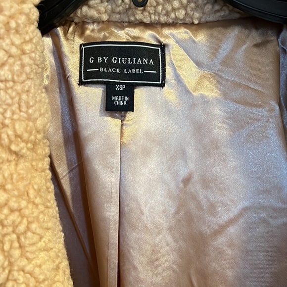 G By Giuliana Coat - Picture 2 of 6